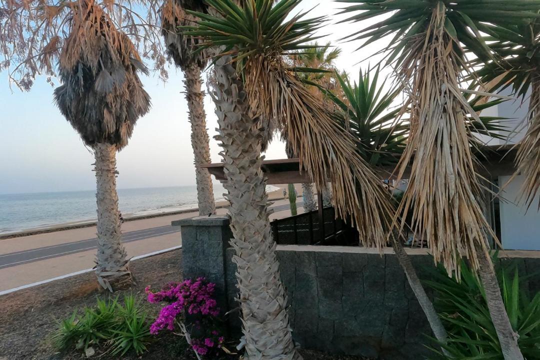 Вілла La Casa De La Playa Пуерто-дель-Кармен Екстер'єр фото
