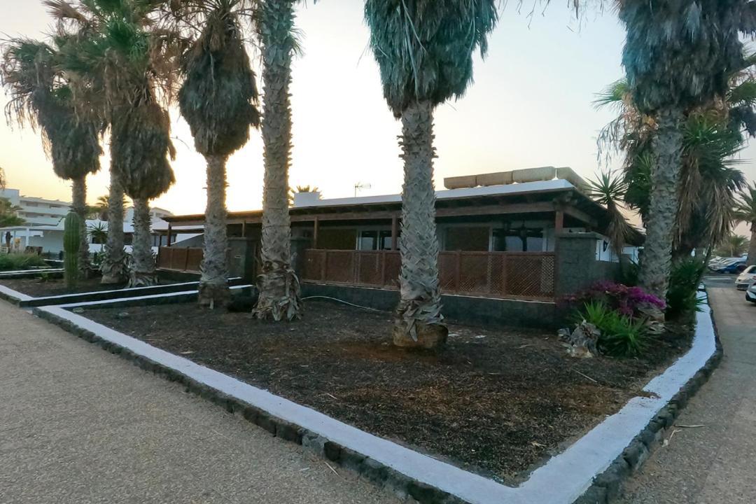 Вілла La Casa De La Playa Пуерто-дель-Кармен Екстер'єр фото