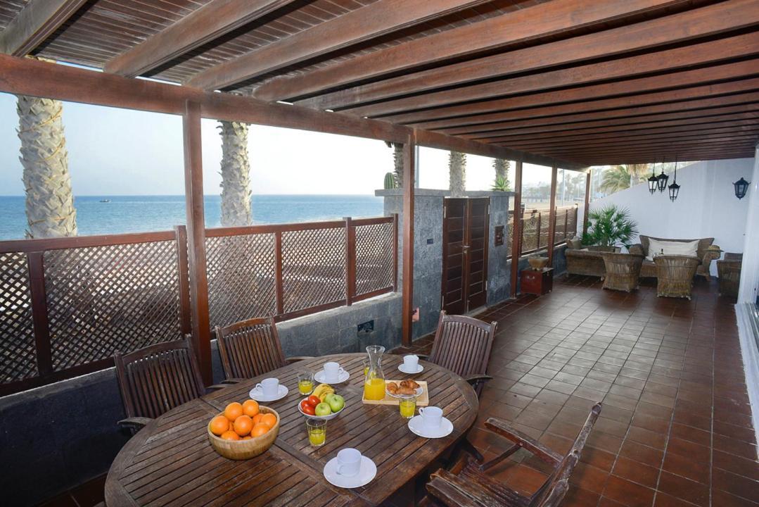 Вілла La Casa De La Playa Пуерто-дель-Кармен Екстер'єр фото