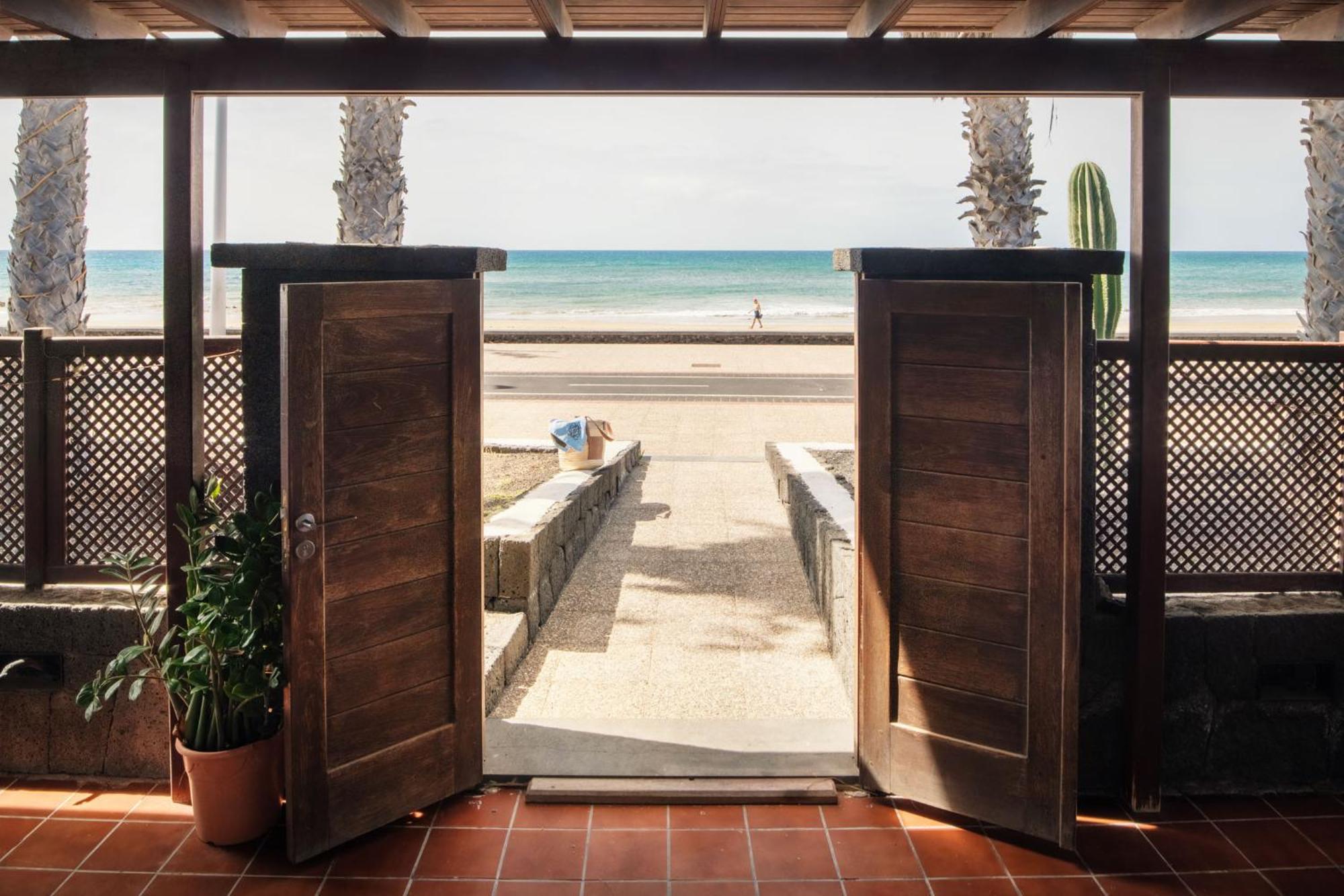 Вілла La Casa De La Playa Пуерто-дель-Кармен Екстер'єр фото