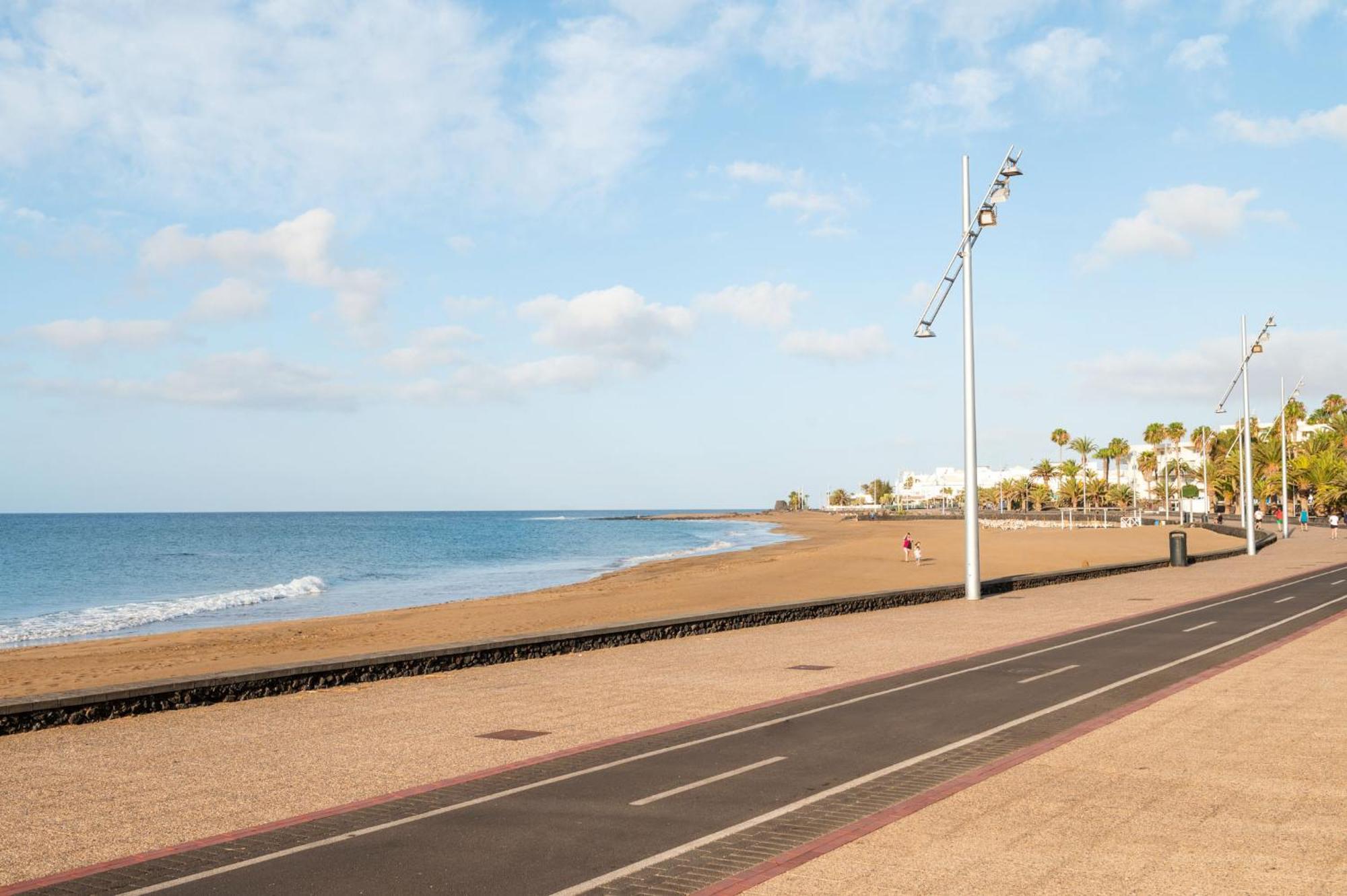 Вілла La Casa De La Playa Пуерто-дель-Кармен Екстер'єр фото